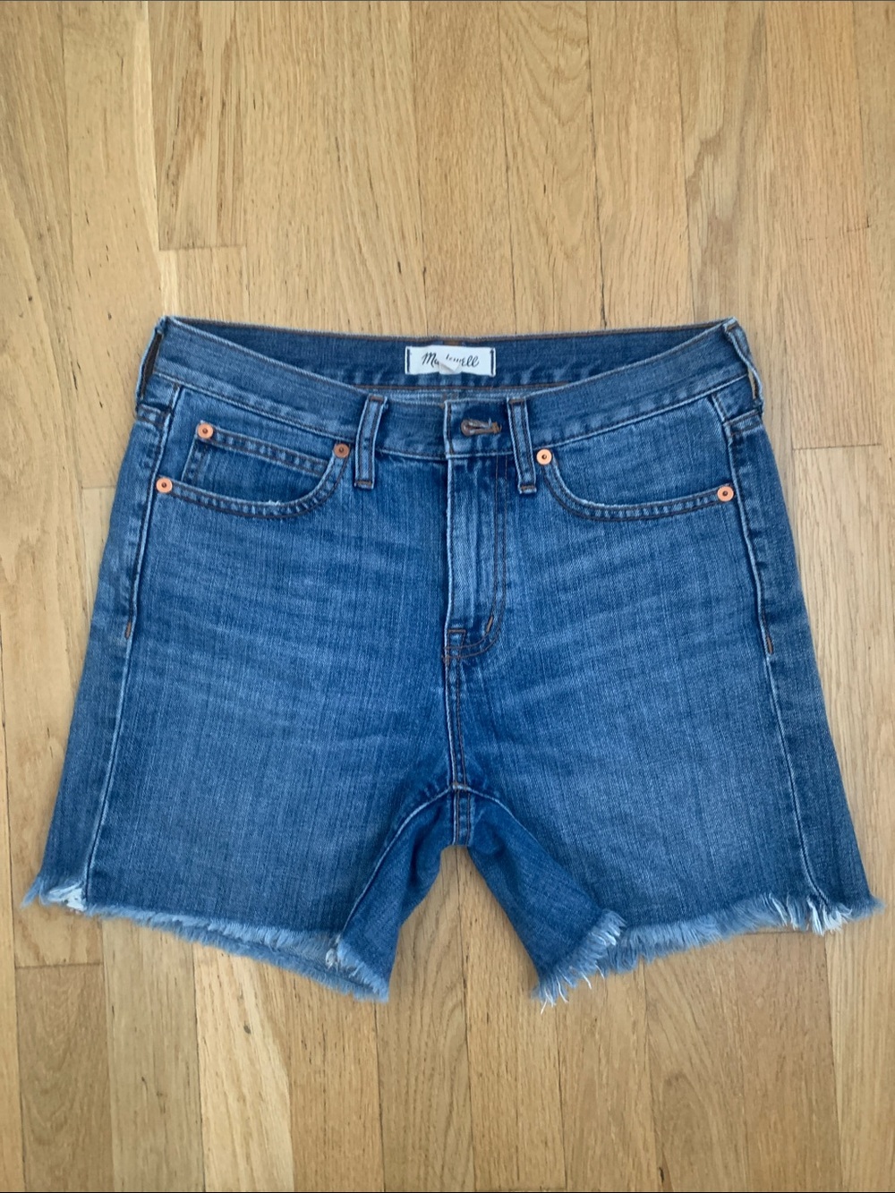 Madewell Frayed Hem Denim Shorts in Blue Wash